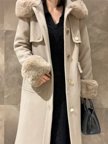 GRACE CONTINENTAL 穐山　香織 コーディネート画像