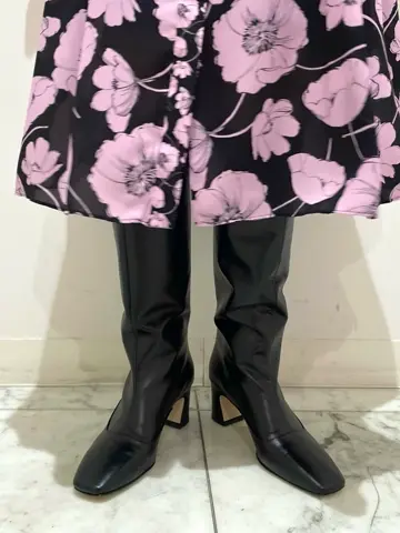 GRACE CONTINENTAL yoshi コーディネート画像