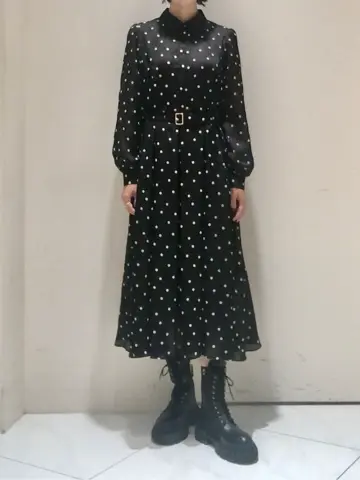 GRACE CONTINENTAL 尾田亜沙美 コーディネート画像