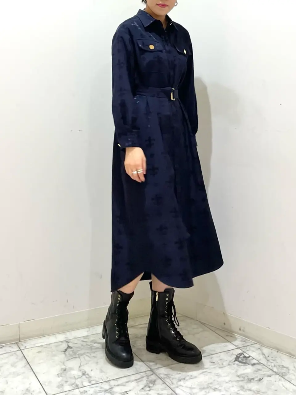 GRACE CONTINENTAL yoshi コーディネート画像