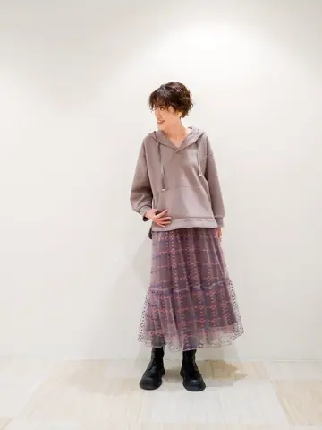 GRACE CONTINENTAL 今野　志保 コーディネート画像