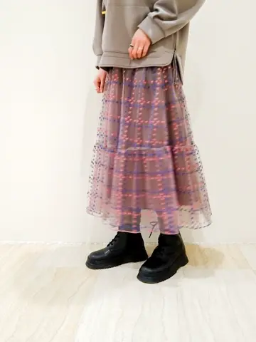 GRACE CONTINENTAL 今野　志保 コーディネート画像