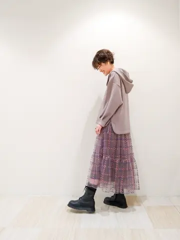 GRACE CONTINENTAL 今野　志保 コーディネート画像