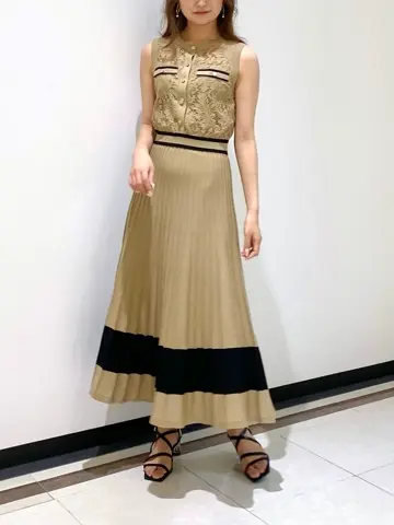 GRACE CONTINENTAL MORITA AI コーディネート画像