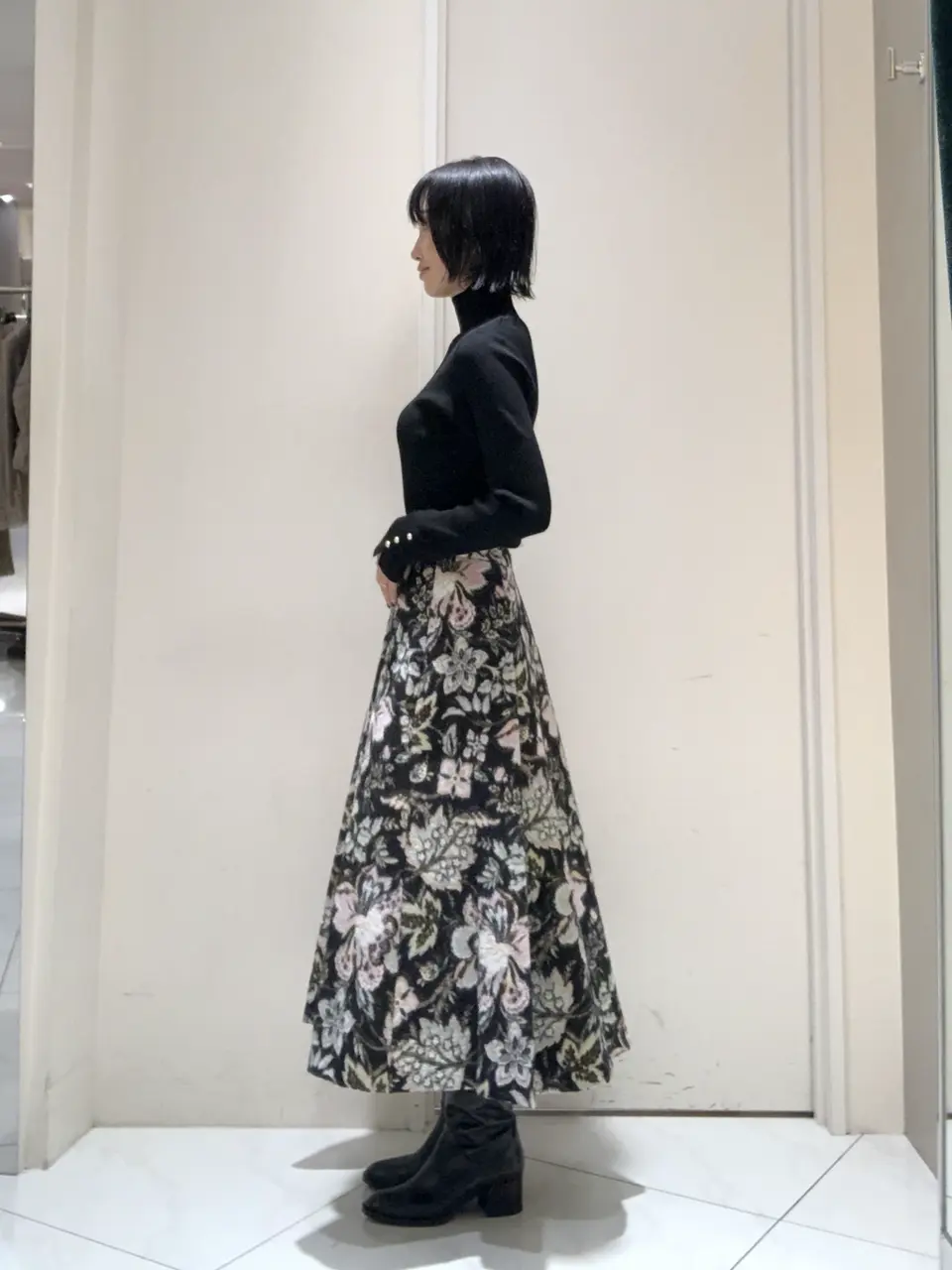 GRACE CONTINENTAL 尾田亜沙美 コーディネート画像