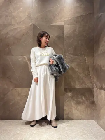 GRACE CONTINENTAL 穐山　香織 コーディネート画像