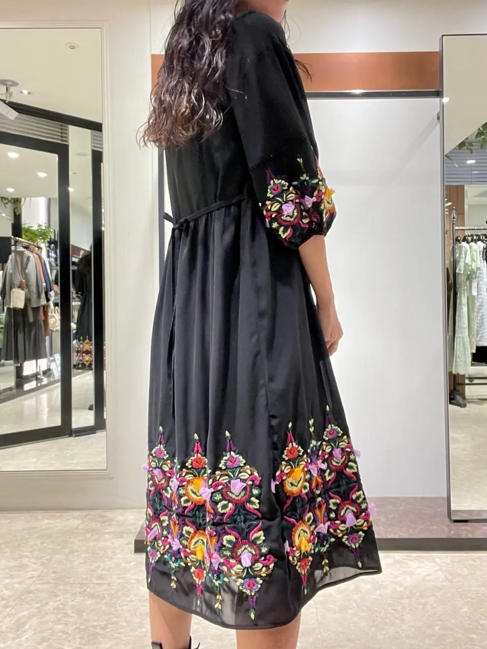 GRACE CONTINENTAL  Sekine コーディネート画像