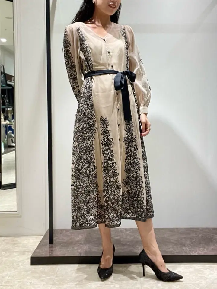 GRACE CONTINENTAL  Sekine コーディネート画像