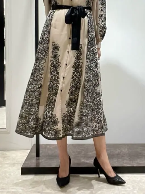 GRACE CONTINENTAL  Sekine コーディネート画像