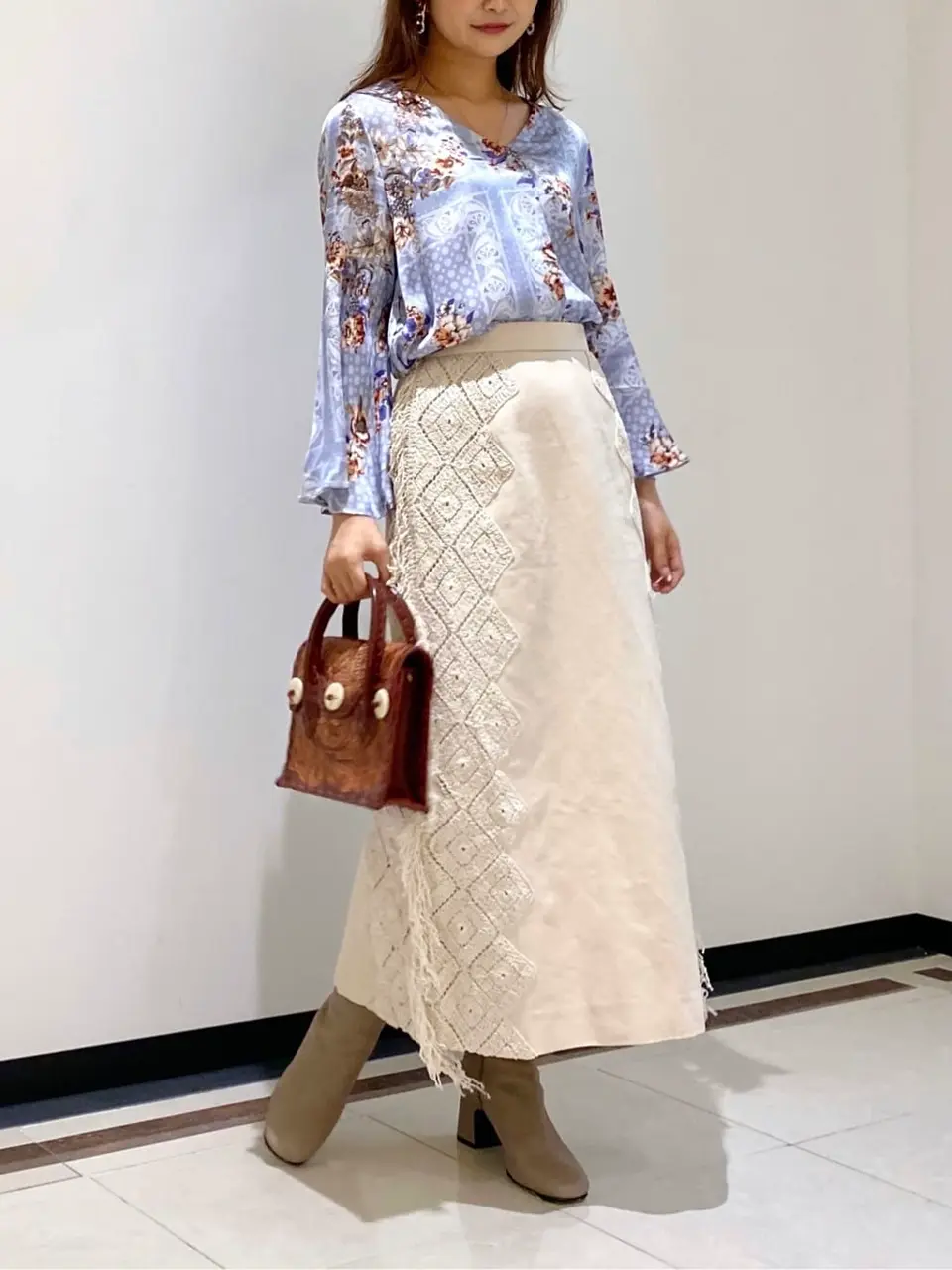 GRACE CONTINENTAL MORITA AI コーディネート画像