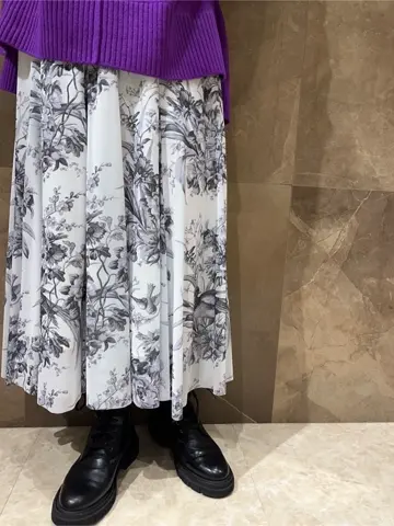 GRACE CONTINENTAL 穐山　香織 コーディネート画像