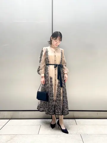 GRACE CONTINENTAL SAYUMI Nagashima コーディネート画像