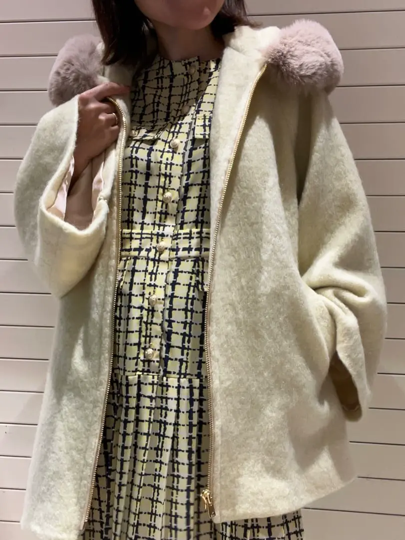 GRACE CONTINENTAL 穐山　香織 コーディネート画像