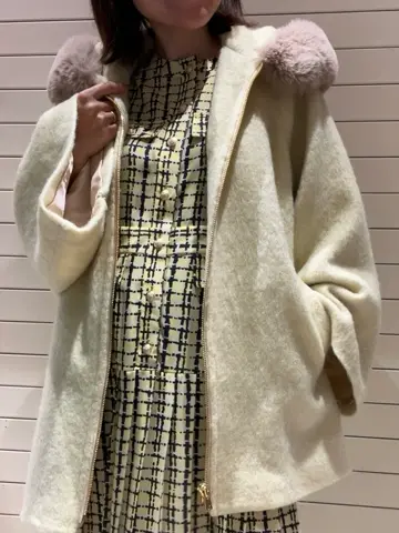 GRACE CONTINENTAL 穐山　香織 コーディネート画像