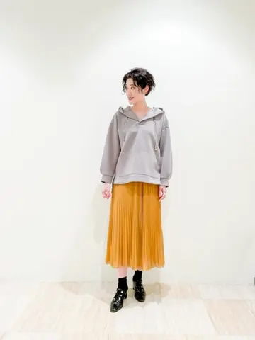 GRACE CONTINENTAL 今野　志保 コーディネート画像