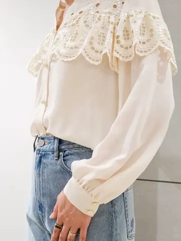 GRACE CONTINENTAL 今野　志保 コーディネート画像