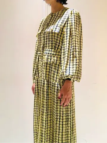 GRACE CONTINENTAL 尾田亜沙美 コーディネート画像