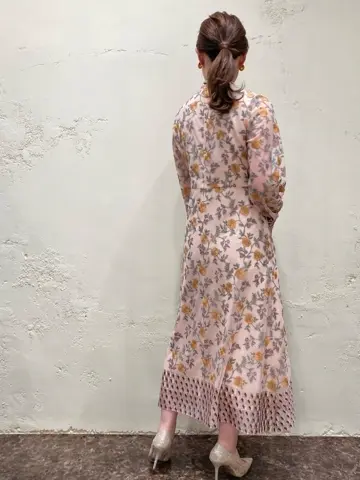 GRACE CONTINENTAL ebata. コーディネート画像