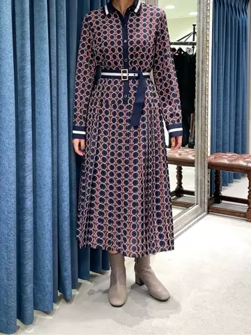 GRACE CONTINENTAL yoshi コーディネート画像