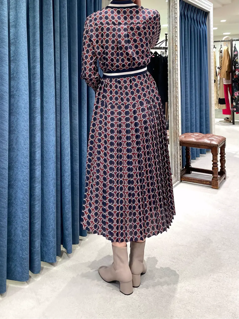 GRACE CONTINENTAL yoshi コーディネート画像