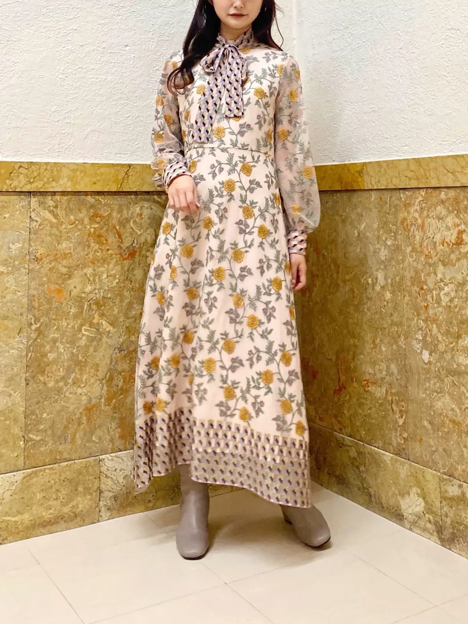 GRACE CONTINENTAL MORITA AI コーディネート画像