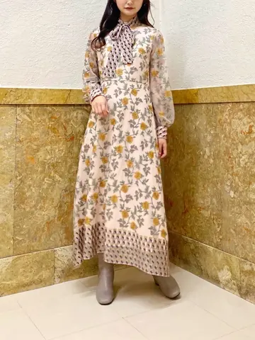 GRACE CONTINENTAL MORITA AI コーディネート画像