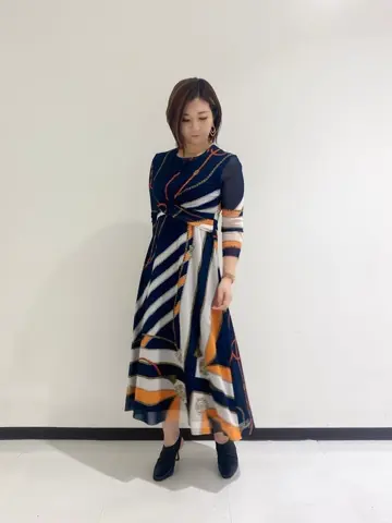 GRACE CONTINENTAL MOMOKO コーディネート画像