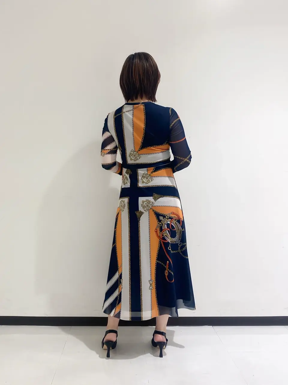 GRACE CONTINENTAL MOMOKO コーディネート画像