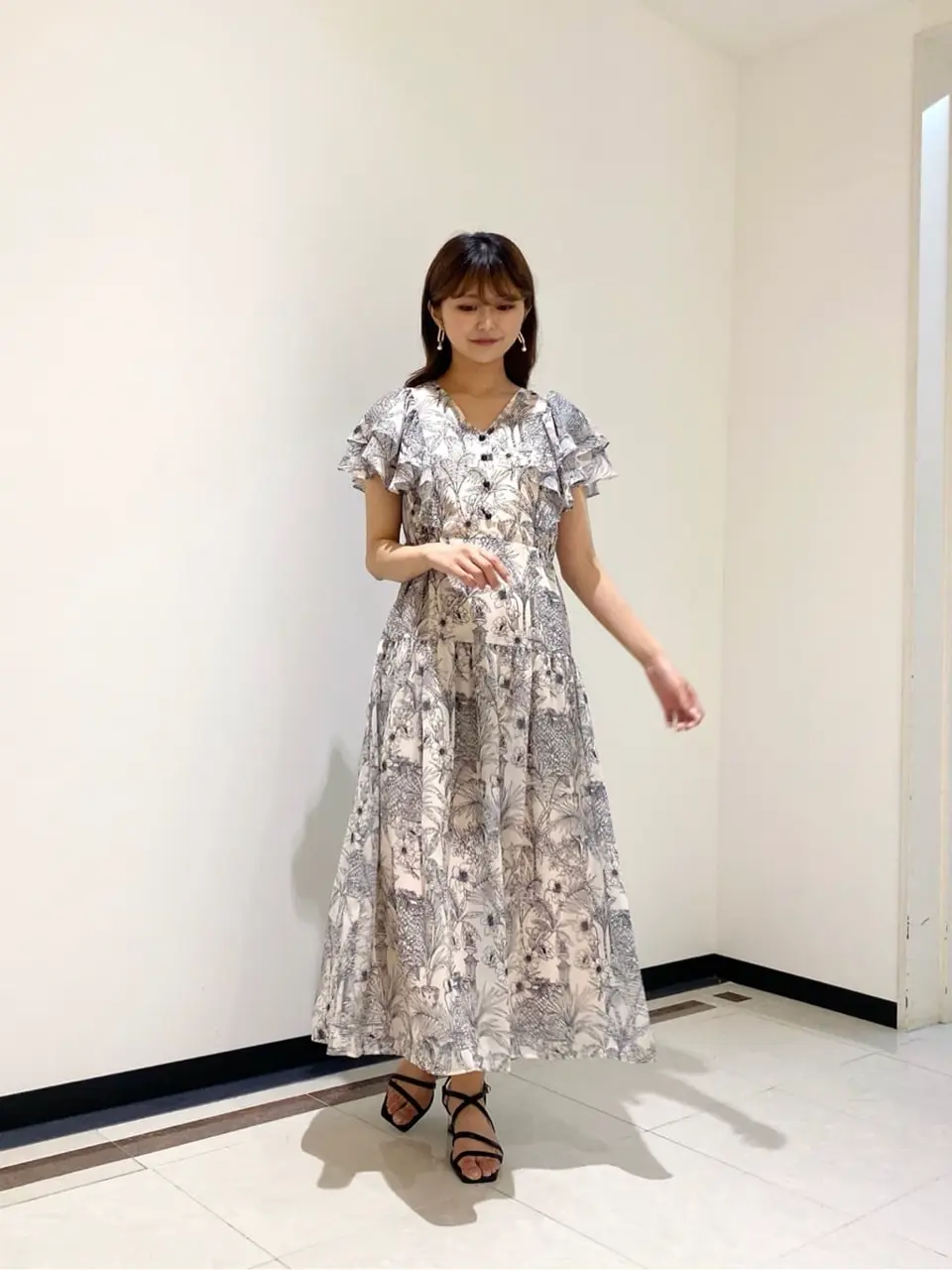 GRACE CONTINENTAL MORITA AI コーディネート画像