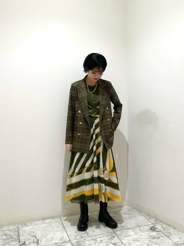 GRACE CONTINENTAL yoshi コーディネート画像