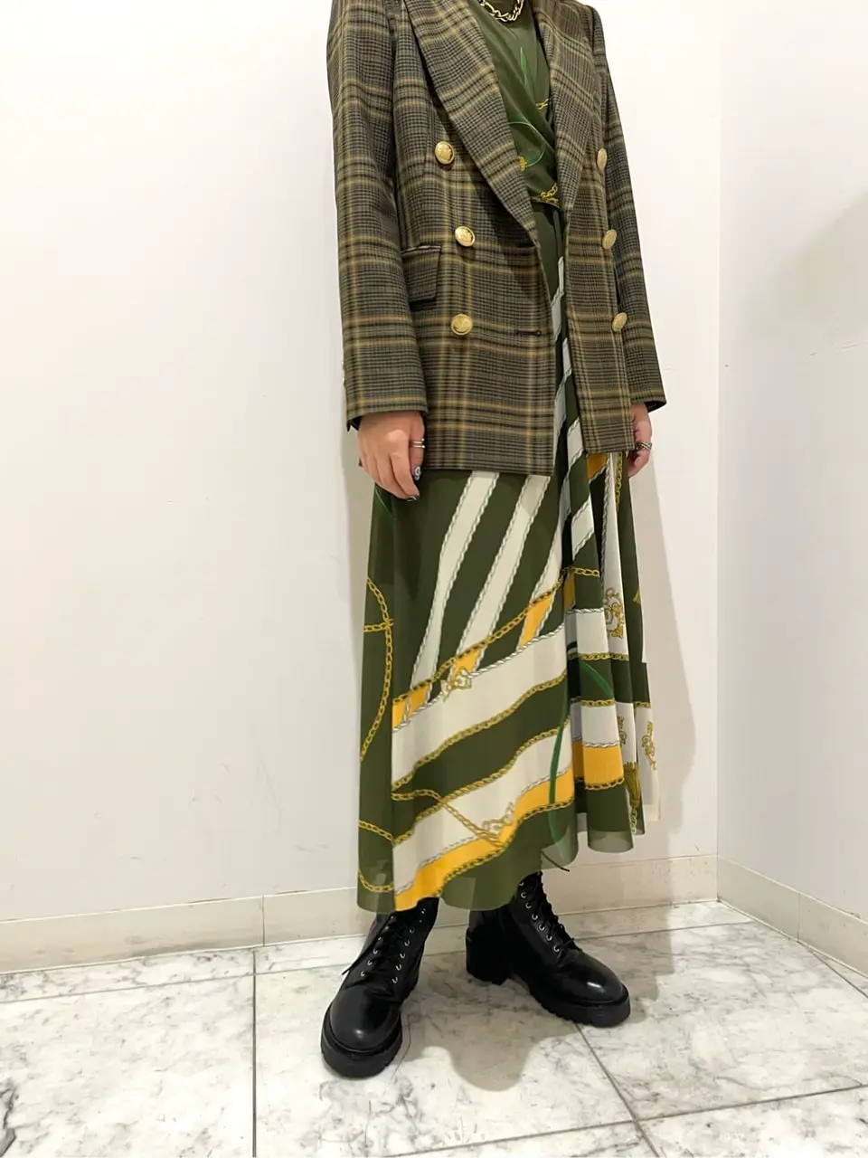 GRACE CONTINENTAL yoshi コーディネート画像