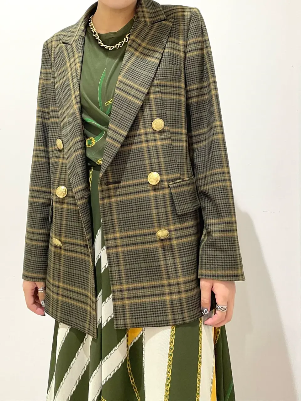 GRACE CONTINENTAL yoshi コーディネート画像