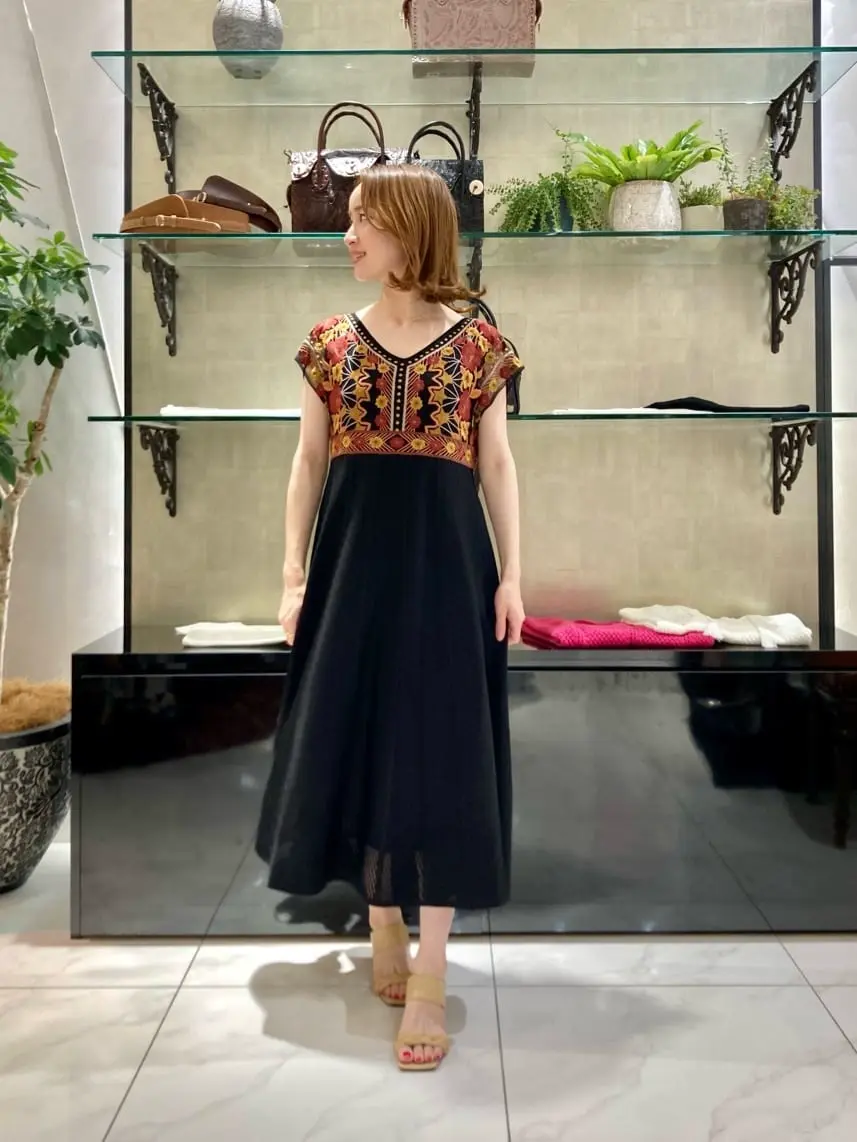 GRACE CONTINENTAL okunaka_desu コーディネート画像