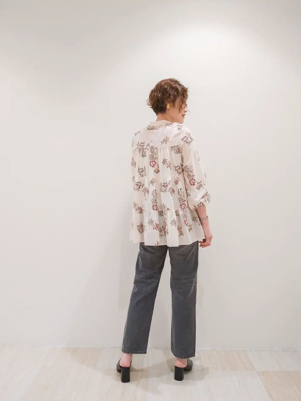 GRACE CONTINENTAL 今野　志保 コーディネート画像