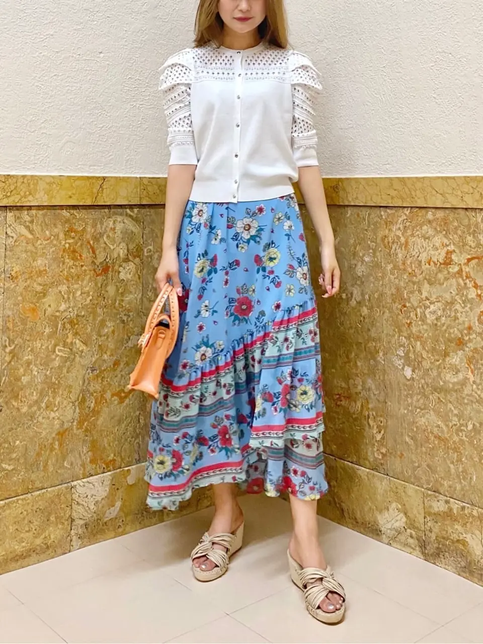 GRACE CONTINENTAL MORITA AI コーディネート画像