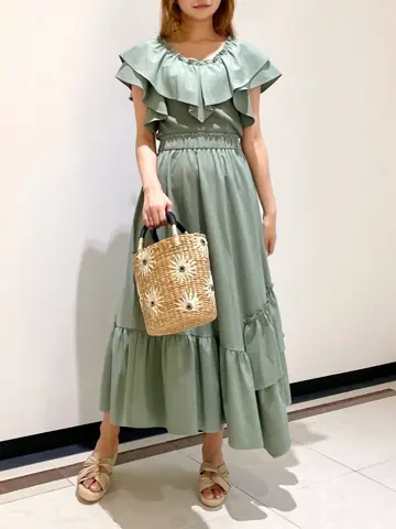 GRACE CONTINENTAL MORITA AI コーディネート画像