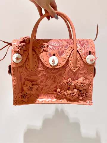 GRACE CONTINENTAL MORITA AI コーディネート画像