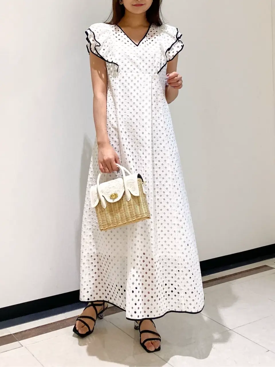 GRACE CONTINENTAL MORITA AI コーディネート画像