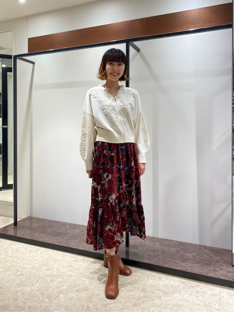 GRACE CONTINENTAL Abe コーディネート画像