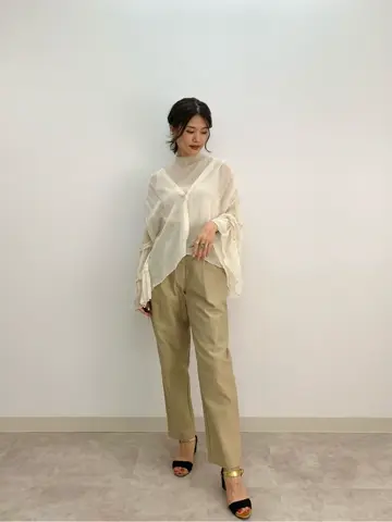 GRACE CONTINENTAL A.Kameyama コーディネート画像