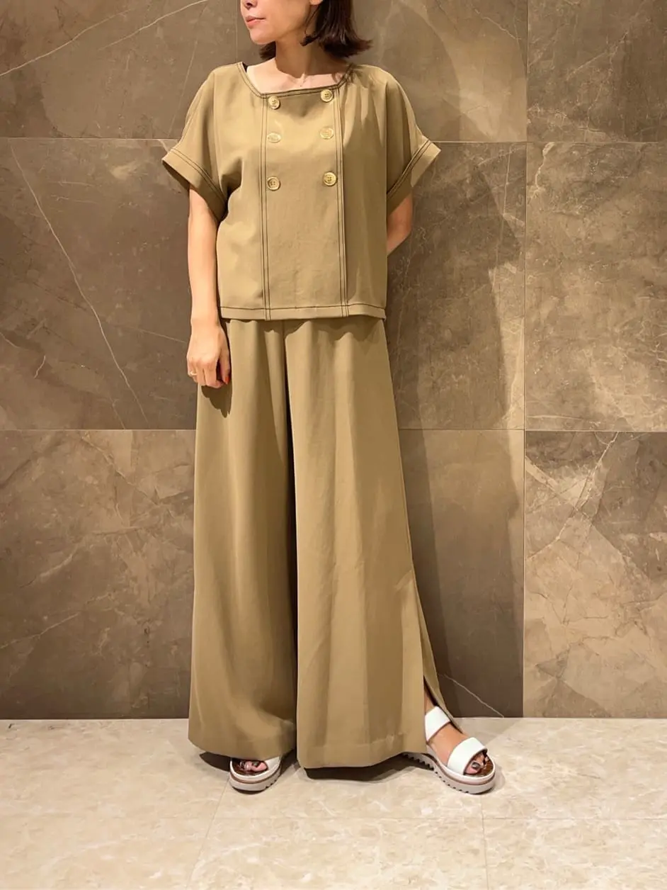 GRACE CONTINENTAL 穐山　香織 コーディネート画像