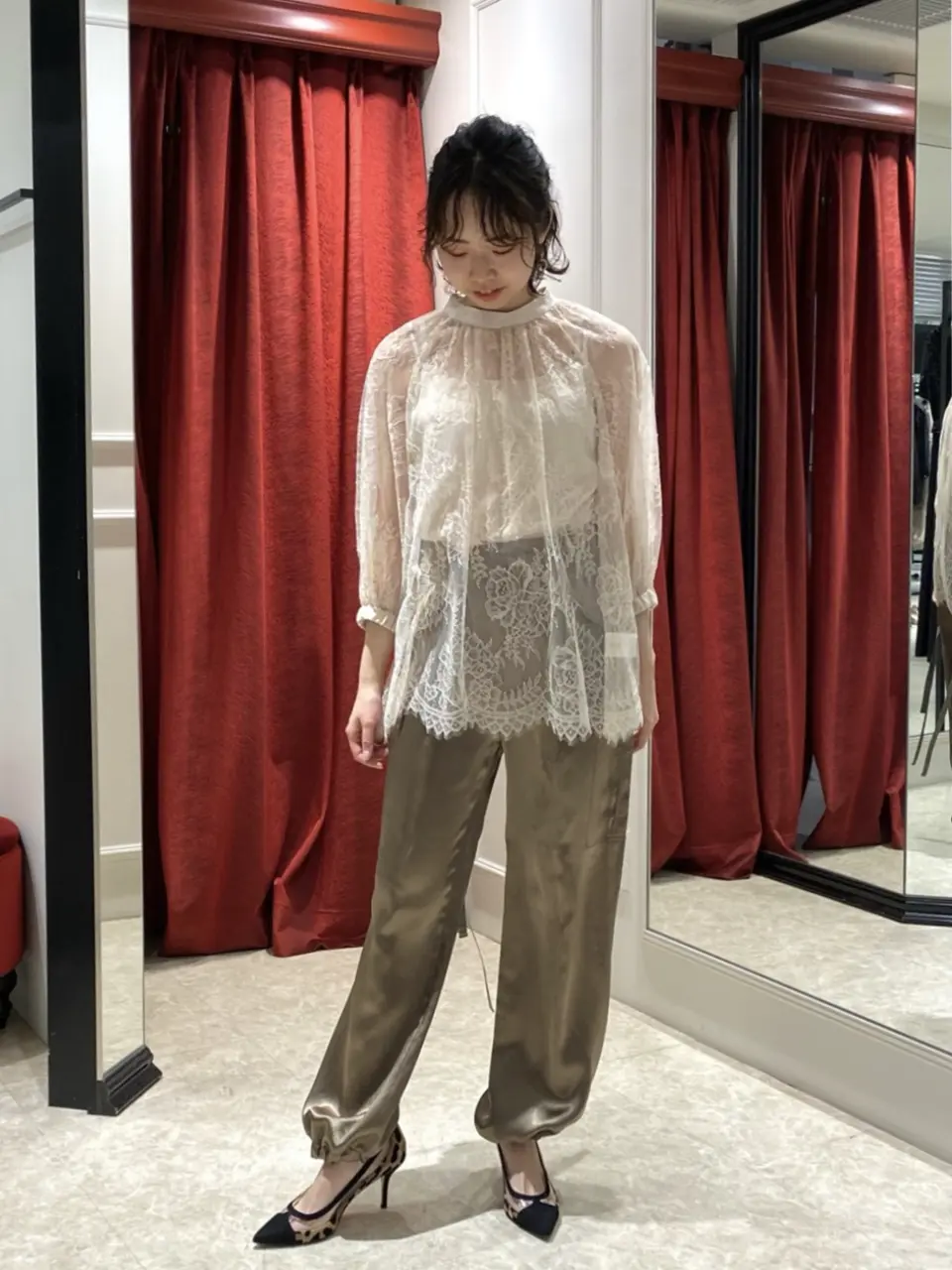 GRACE CONTINENTAL Abe コーディネート画像