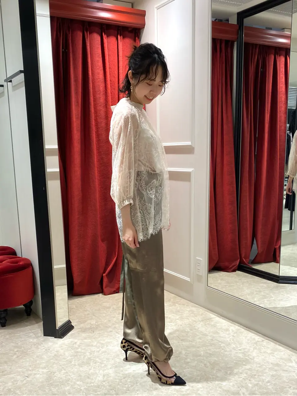 GRACE CONTINENTAL Abe コーディネート画像