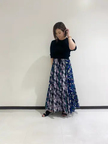 GRACE CONTINENTAL MOMOKO コーディネート画像