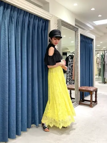 GRACE CONTINENTAL yoshi コーディネート画像