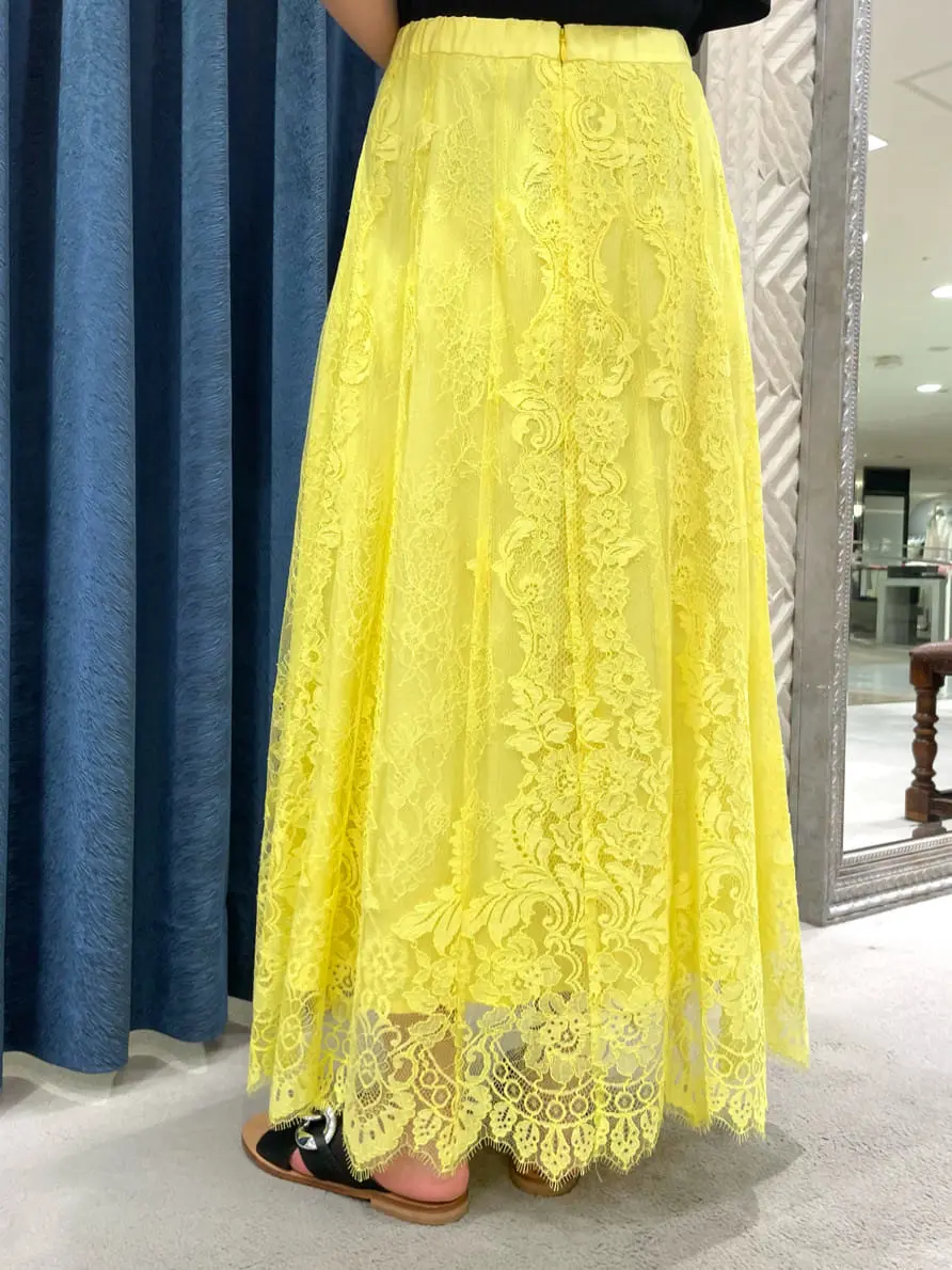 GRACE CONTINENTAL yoshi コーディネート画像