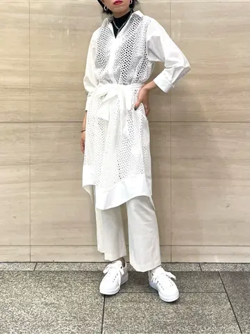 GRACE CONTINENTAL yoshi コーディネート画像