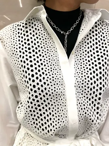 GRACE CONTINENTAL yoshi コーディネート画像