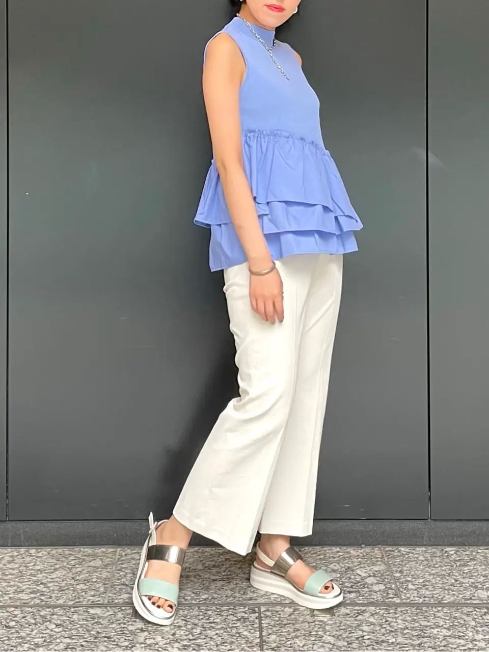 GRACE CONTINENTAL yoshi コーディネート画像