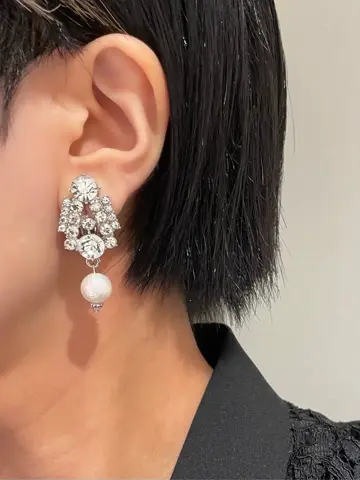 GRACE CONTINENTAL yoshi コーディネート画像